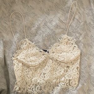 NWT Zara Lace Cream Crop Top